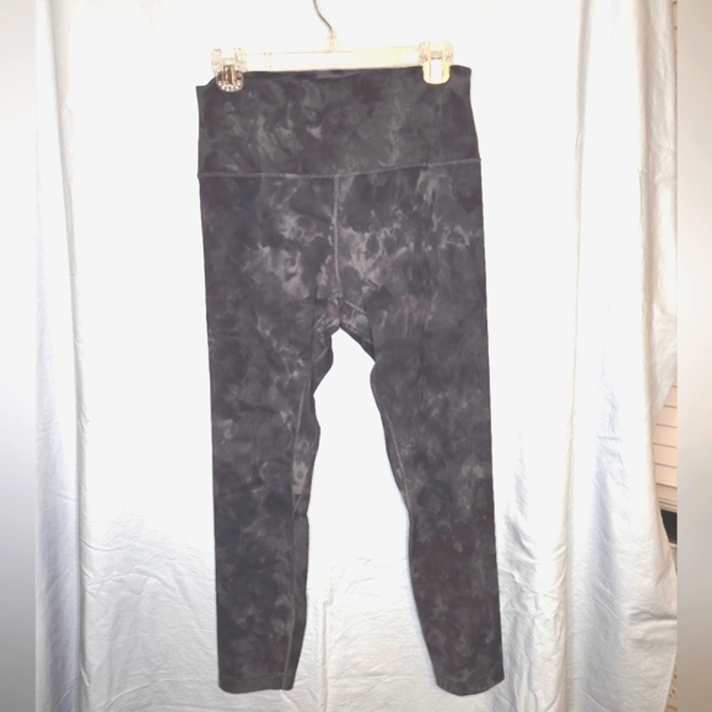 G213. Lululemon Align Pant 25" in Diamond Dye Pitch Grey/Graphite Grey - Size 10